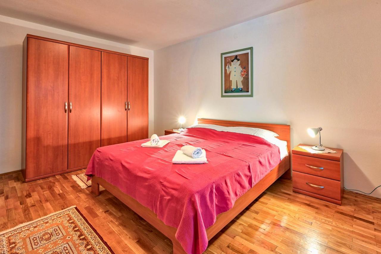 Iby Apartment Пула Экстерьер фото